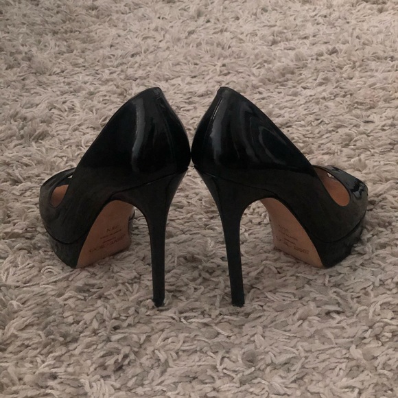 Jimmy Choo patent leather peep-toe pumps - Picture 4 of 10